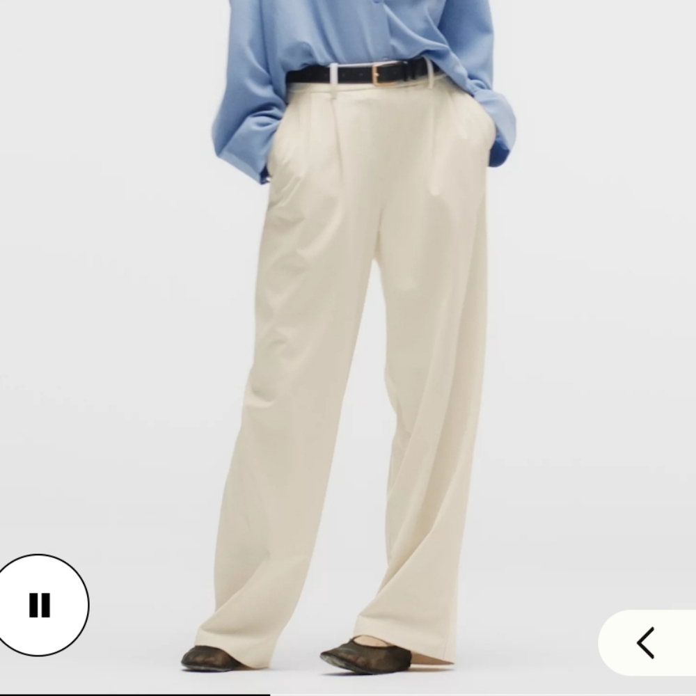 Banana Republic Cream Wide Leg Pants